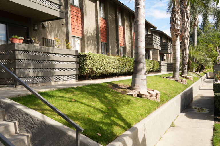 Sunset Ridge Apartments before